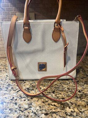 Dooney & Bourke Handbag